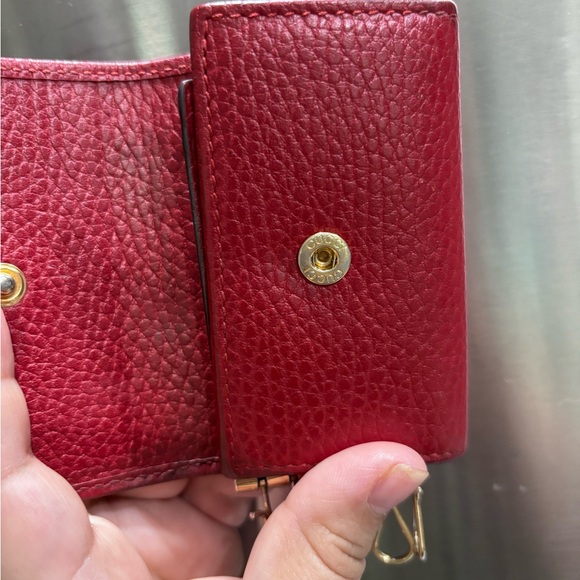 Gucci Authentic Marmont 6 key holder - Picture 11 of 17